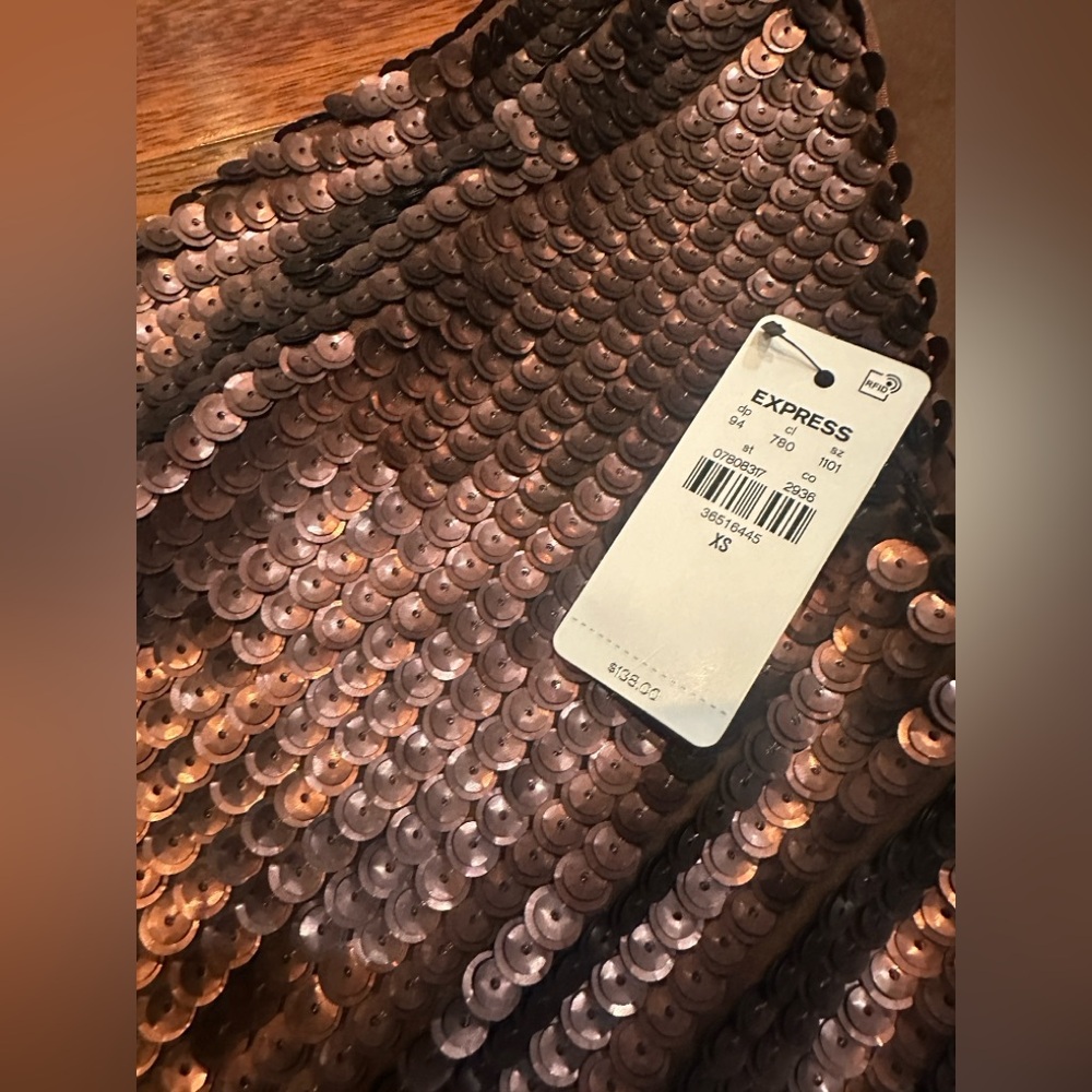 🆕 Express Copper Sequin Mini Dress. Size XS. NWT. 🤎 - Picture 14 of 16
